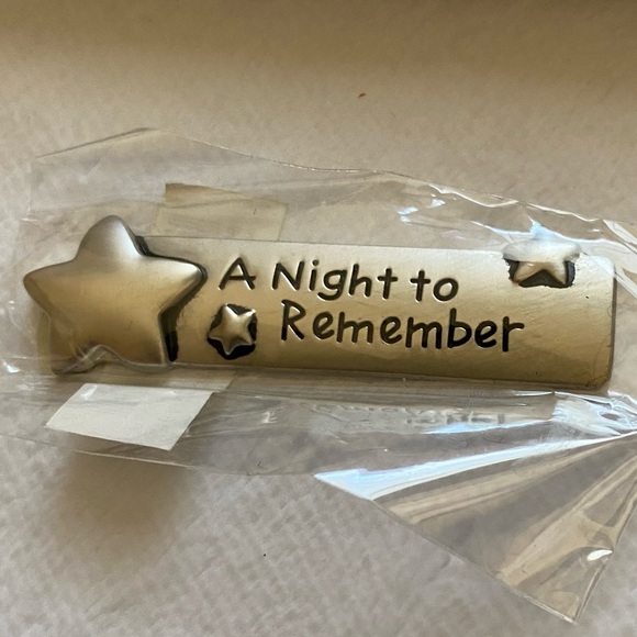 Pink Suede Covered Magnetic Picture Frame - Picture 5 of 10